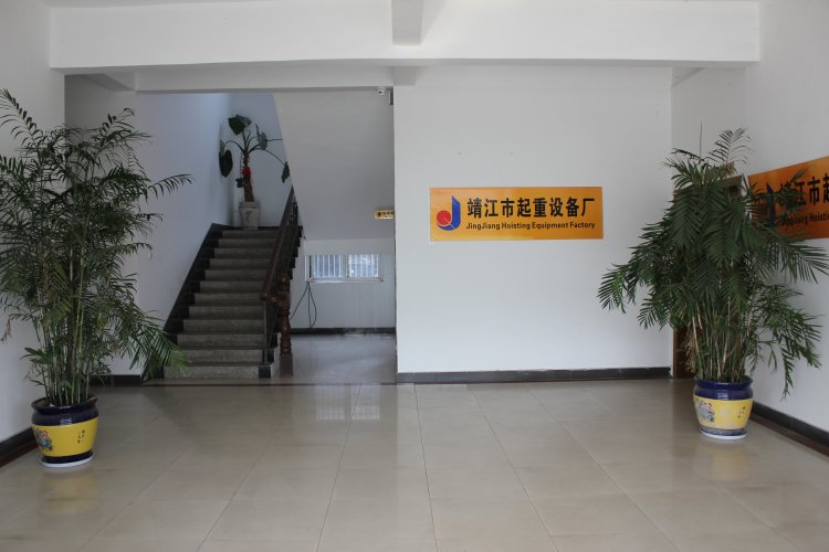 靖起承接各類規(guī)格起重機(jī)的定制服務(wù)！