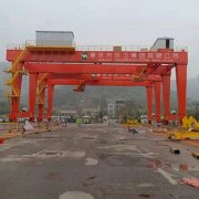 高效公鐵聯(lián)運(yùn)集裝箱龍門吊的優(yōu)化設(shè)計