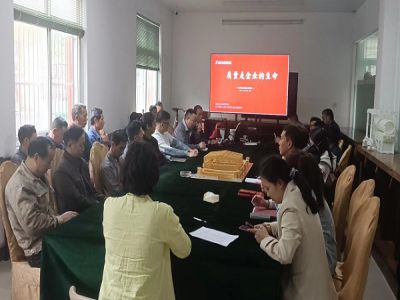 不斷提升產(chǎn)品質(zhì)量，做高質(zhì)量的起重機(jī)！